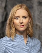 Photo of Lisa Dellmuth